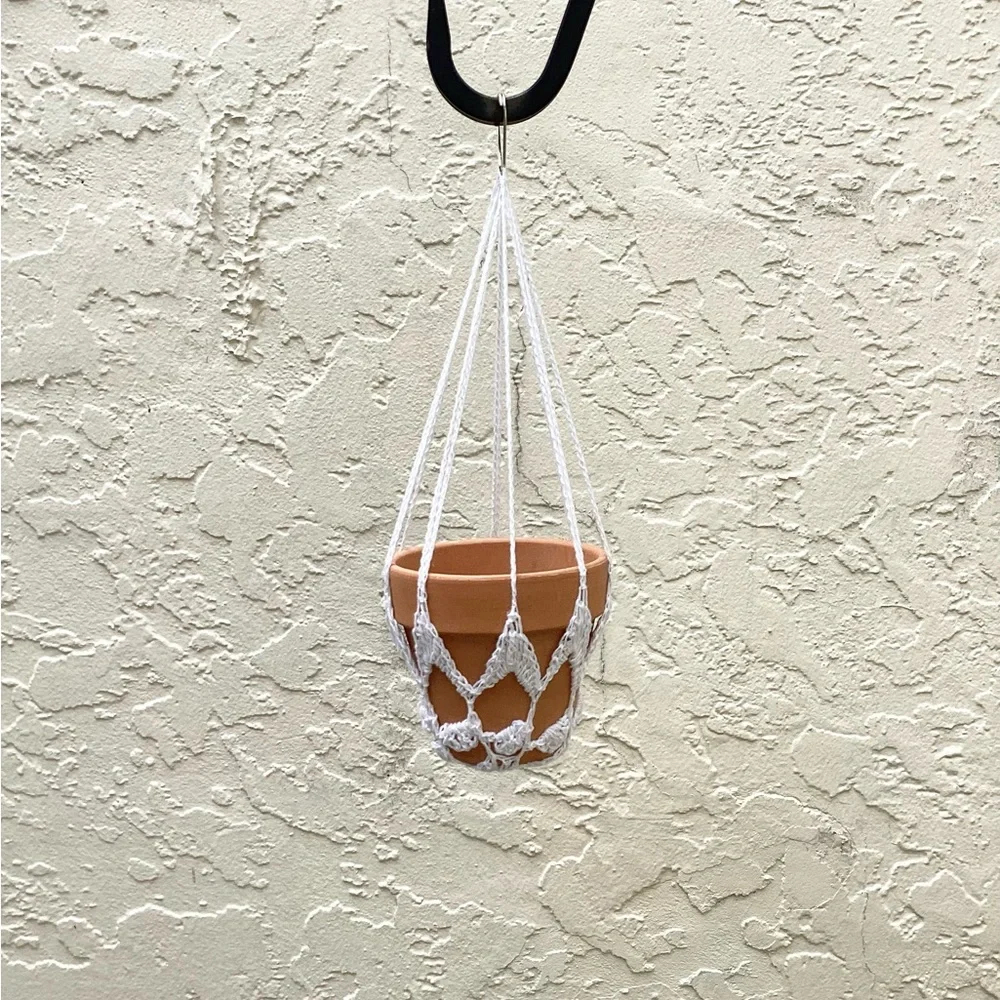 Plant Hanger Mini Hand Crafted White Terrarium Necessity Boho Dorm Botanical - Picture 11 of 15